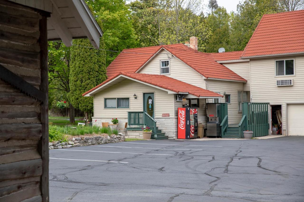 בייליס הארבור Ridges Inn & Suites מראה חיצוני תמונה