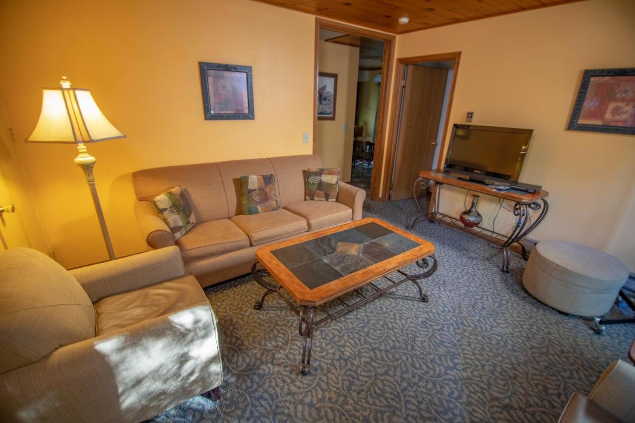 בייליס הארבור Ridges Inn & Suites מראה חיצוני תמונה