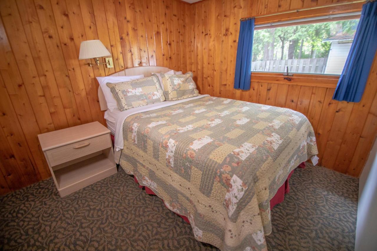 בייליס הארבור Ridges Inn & Suites מראה חיצוני תמונה
